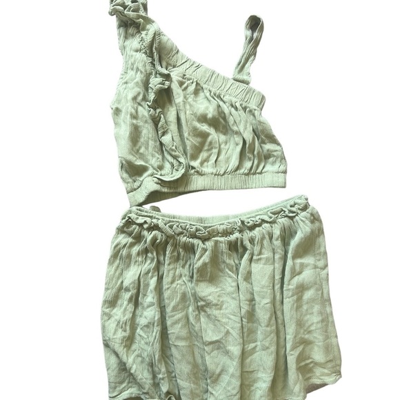 Vince Camuto Green 2-Piece Outfit | 6X - Picture 2 of 4